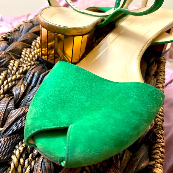 Gucci Heels 👒💅🏼 - Picture 4 of 6